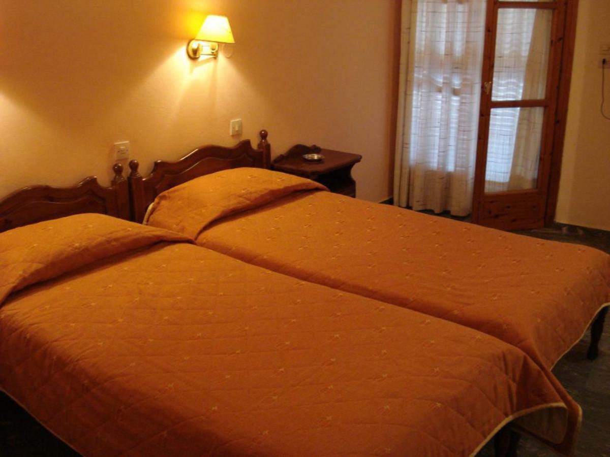 Pothos Hotel Skiathos Town Ngoại thất bức ảnh